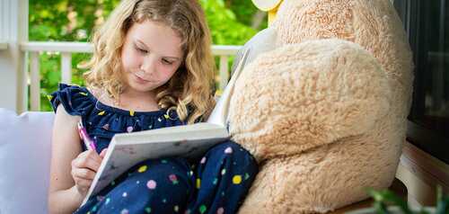 unsplash.com / Drew Perales